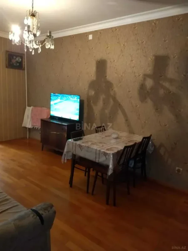 Satılır 3 otaqlı mənzil 95 m²
