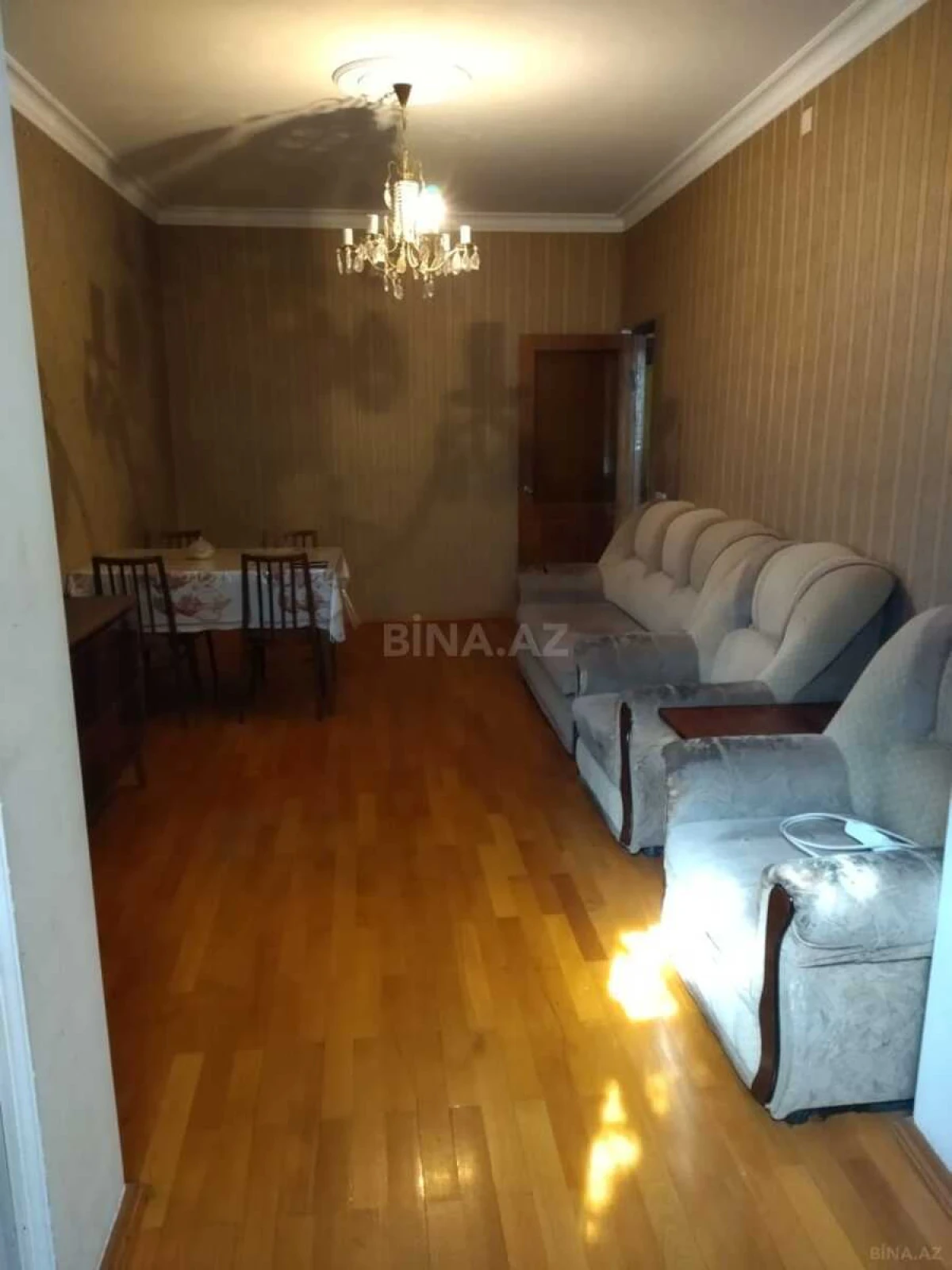 Satılır 3 otaqlı mənzil 95 m²