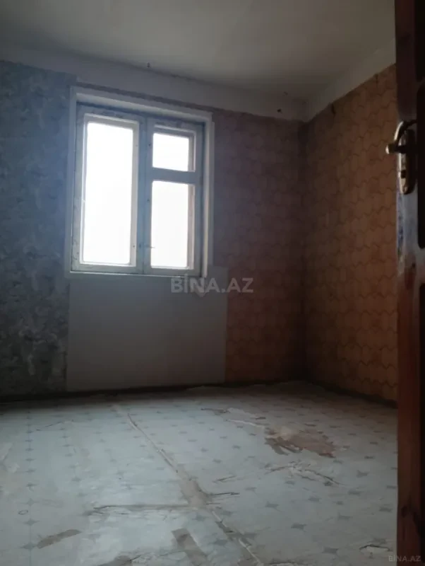 Satılır 4 otaqlı mənzil 85 m²