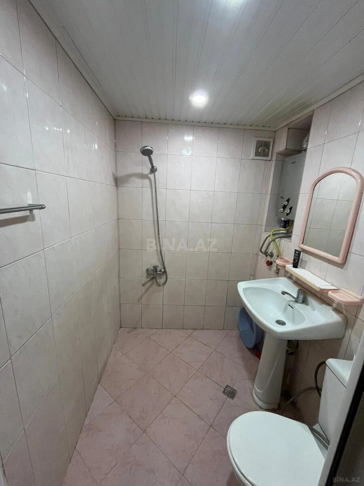 Satılır 1 otaqlı mənzil 35 m²
