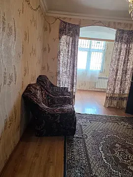 Kirayə verilir 2 otaqlı mənzil 70 m²