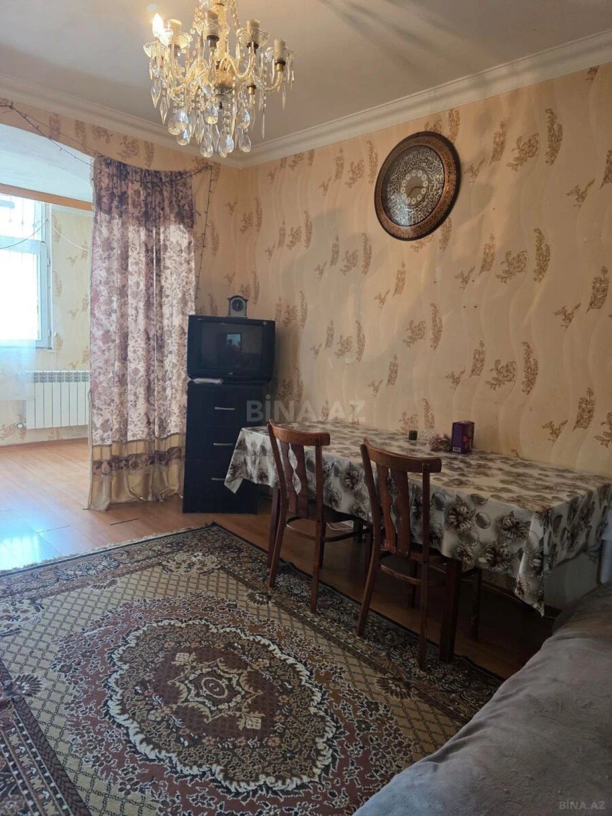 Kirayə verilir 2 otaqlı mənzil 70 m²
