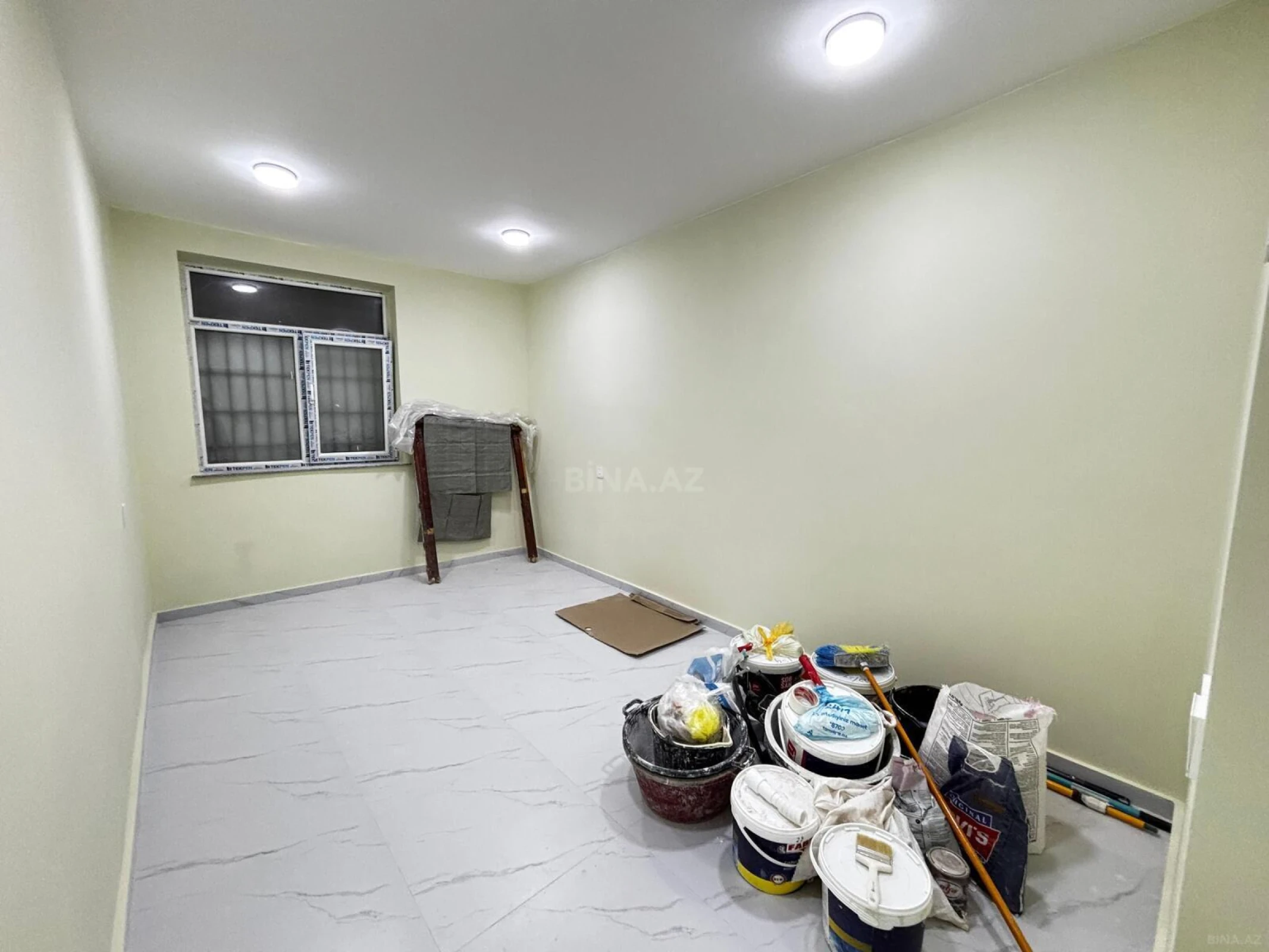 Kirayə verilir 2 otaqlı ofis 65 m²