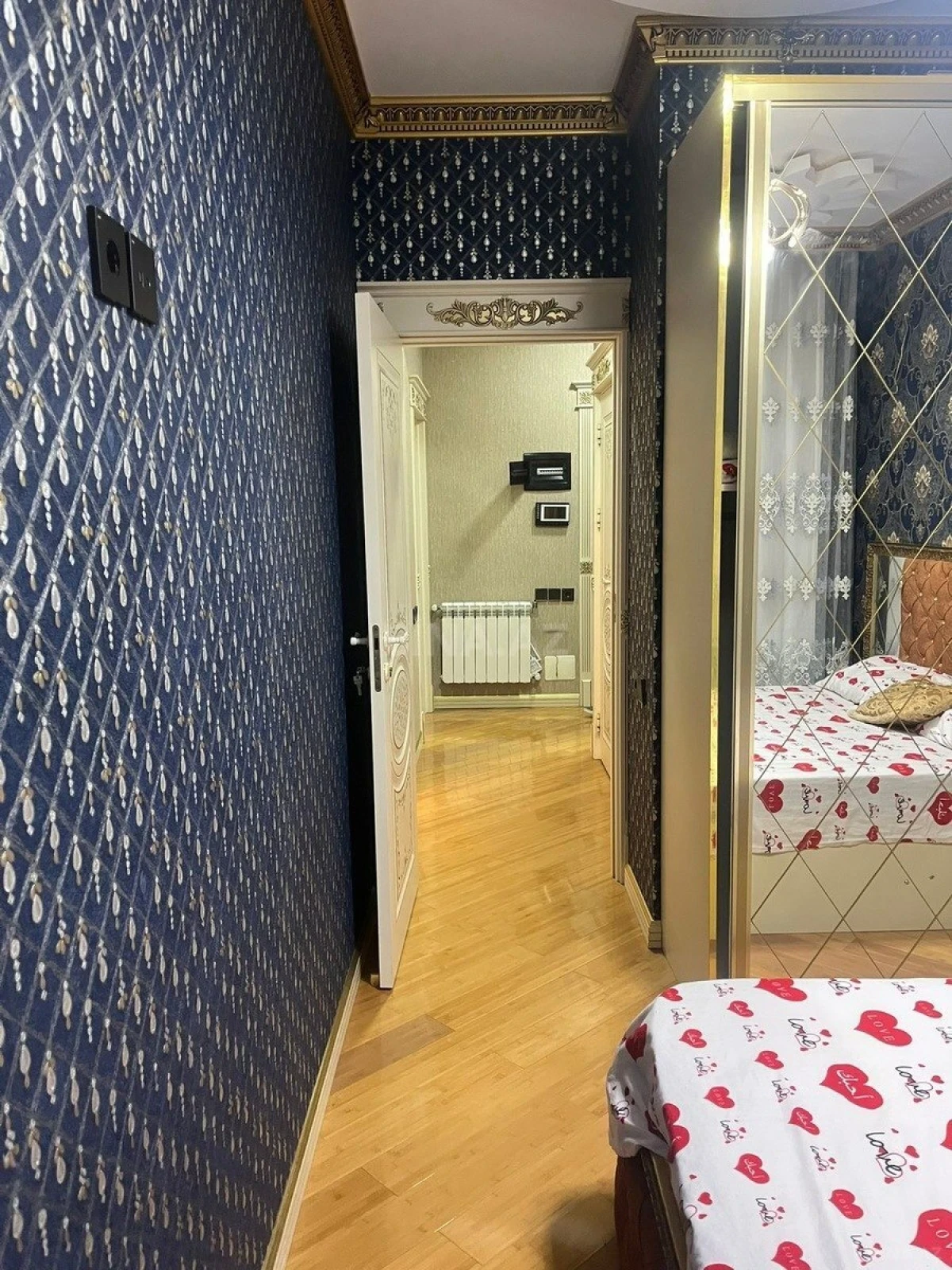 Kirayə verilir 2 otaqlı mənzil 60 m²