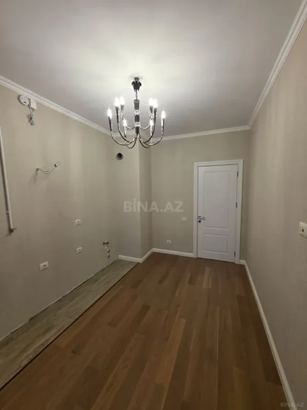 Satılır 3 otaqlı mənzil 96 m²