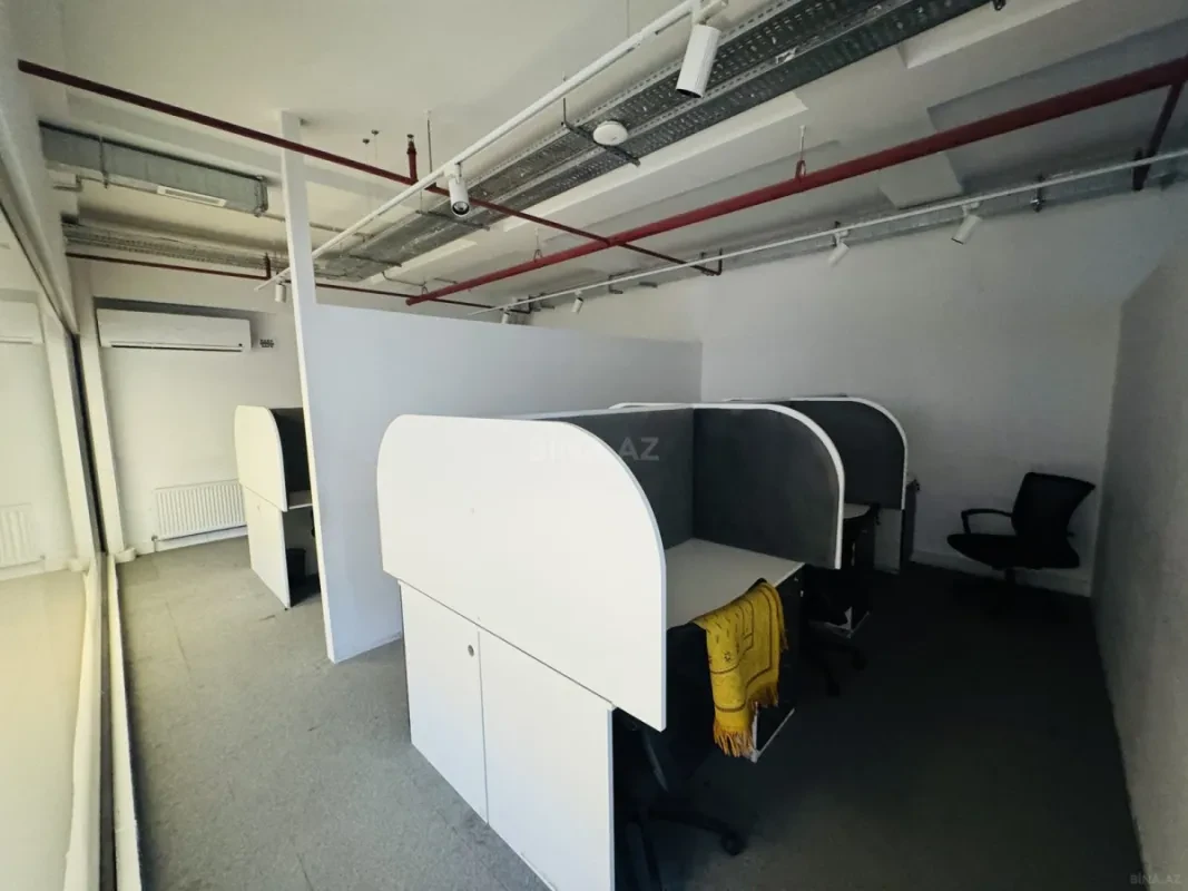 Kirayə verilir 8 otaqlı ofis 660 m²
