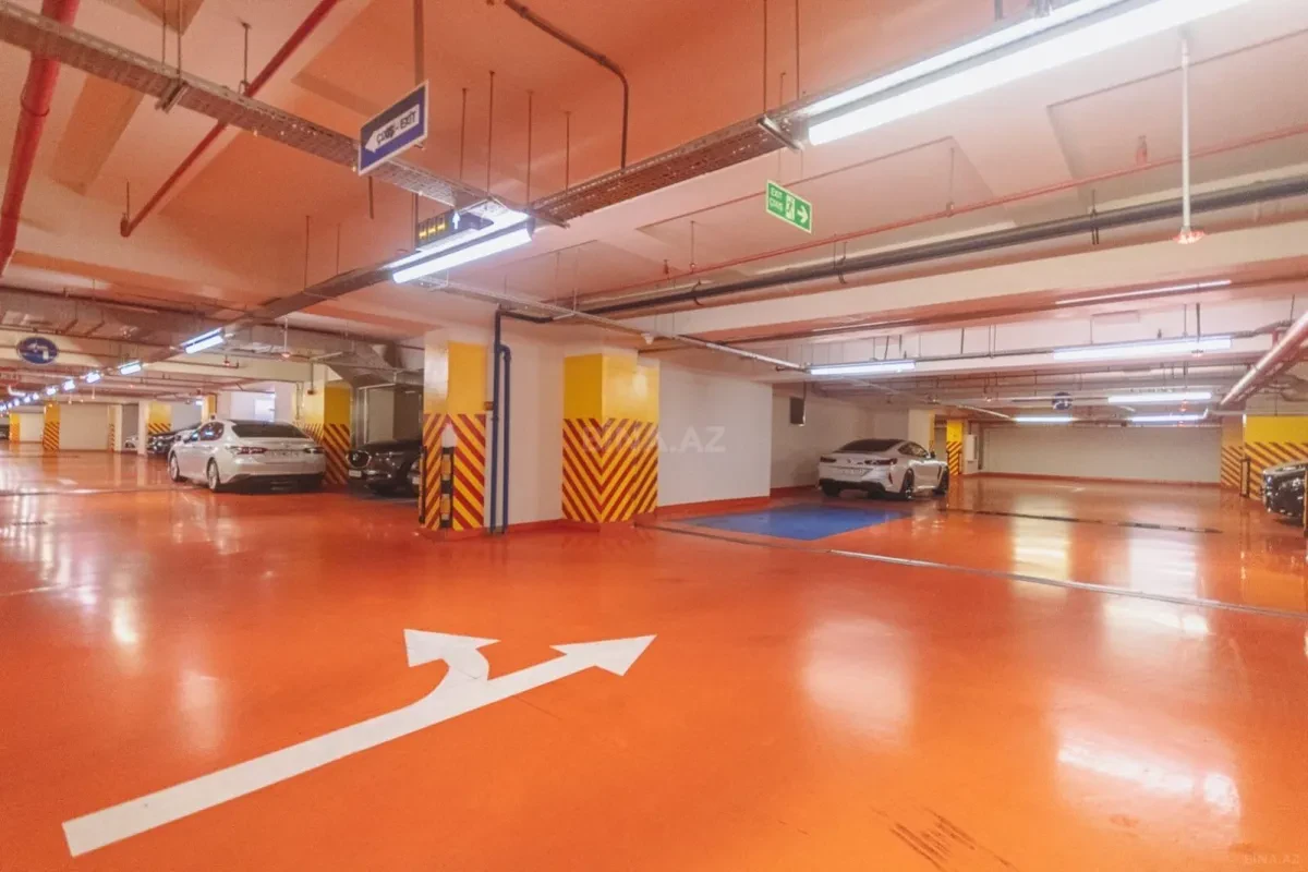 Kirayə verilir 8 otaqlı ofis 660 m²