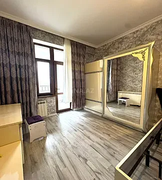 Satılır 2 otaqlı mənzil 61 m²