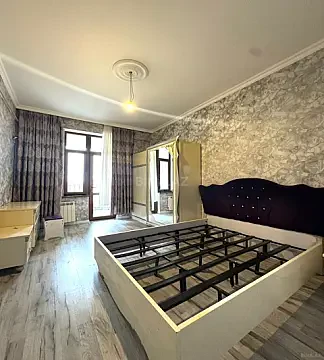 Satılır 2 otaqlı mənzil 61 m²