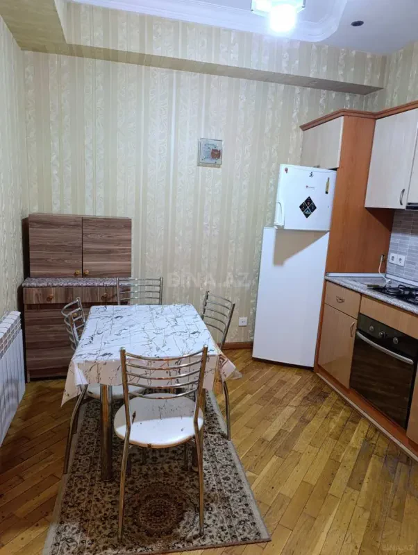 Kirayə verilir 3 otaqlı mənzil 100 m²
