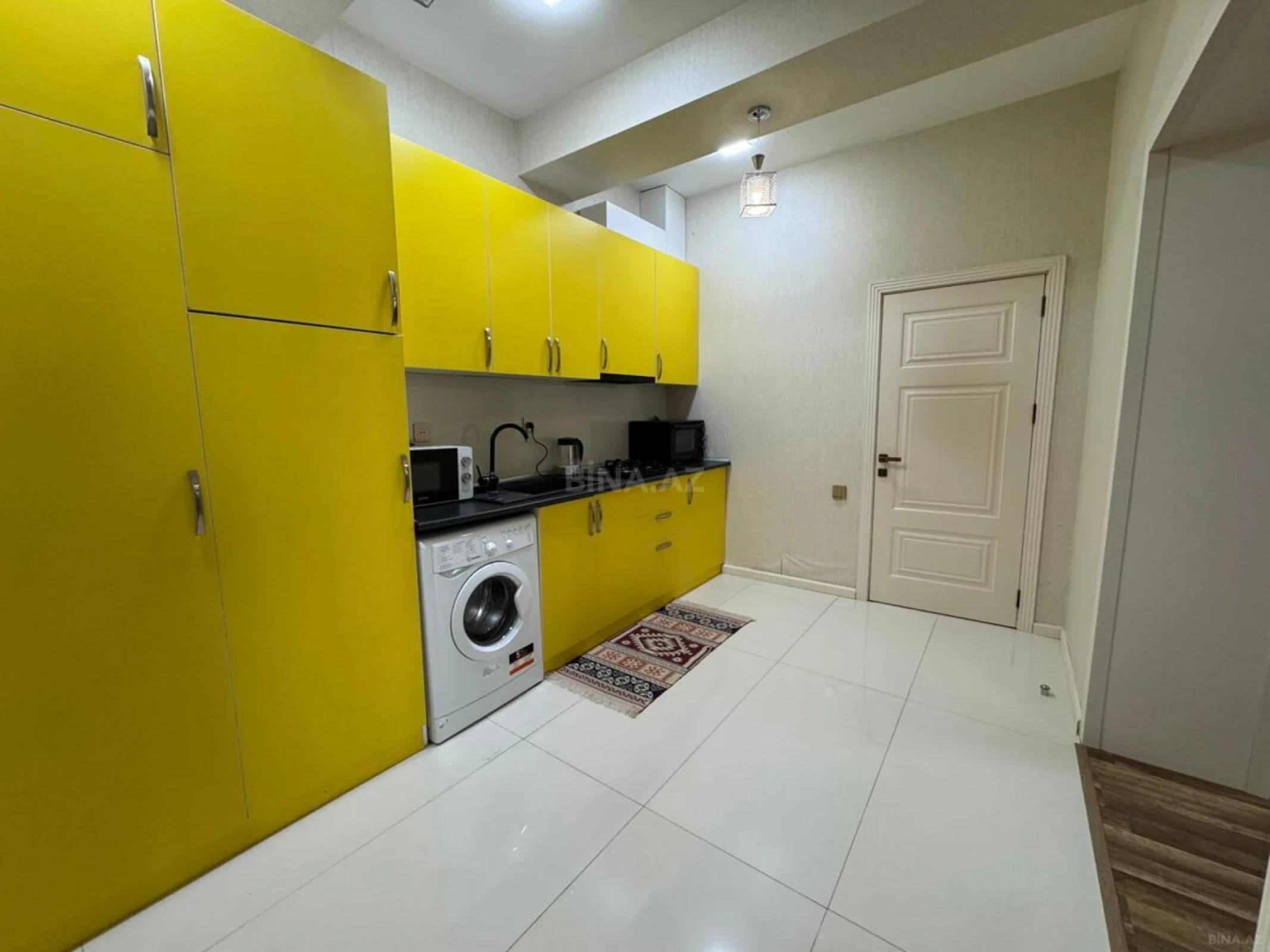 Satılır 2 otaqlı mənzil 70 m²