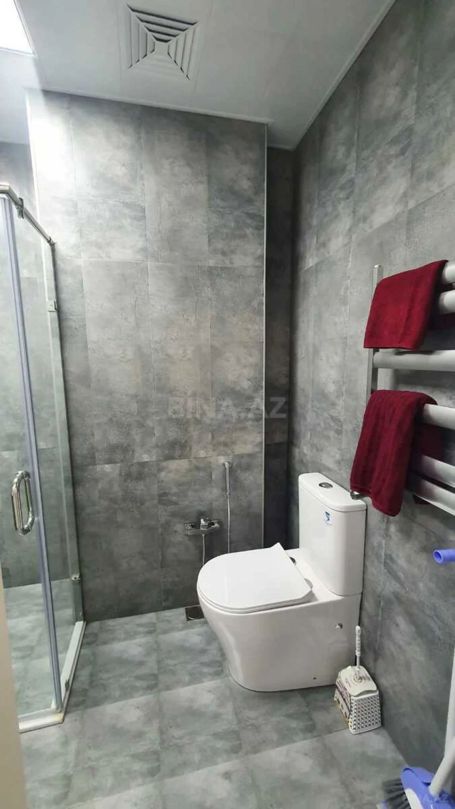 Satılır 2 otaqlı mənzil 70 m²
