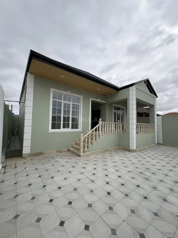 Satılır 4 otaqlı həyət evi 110 m²