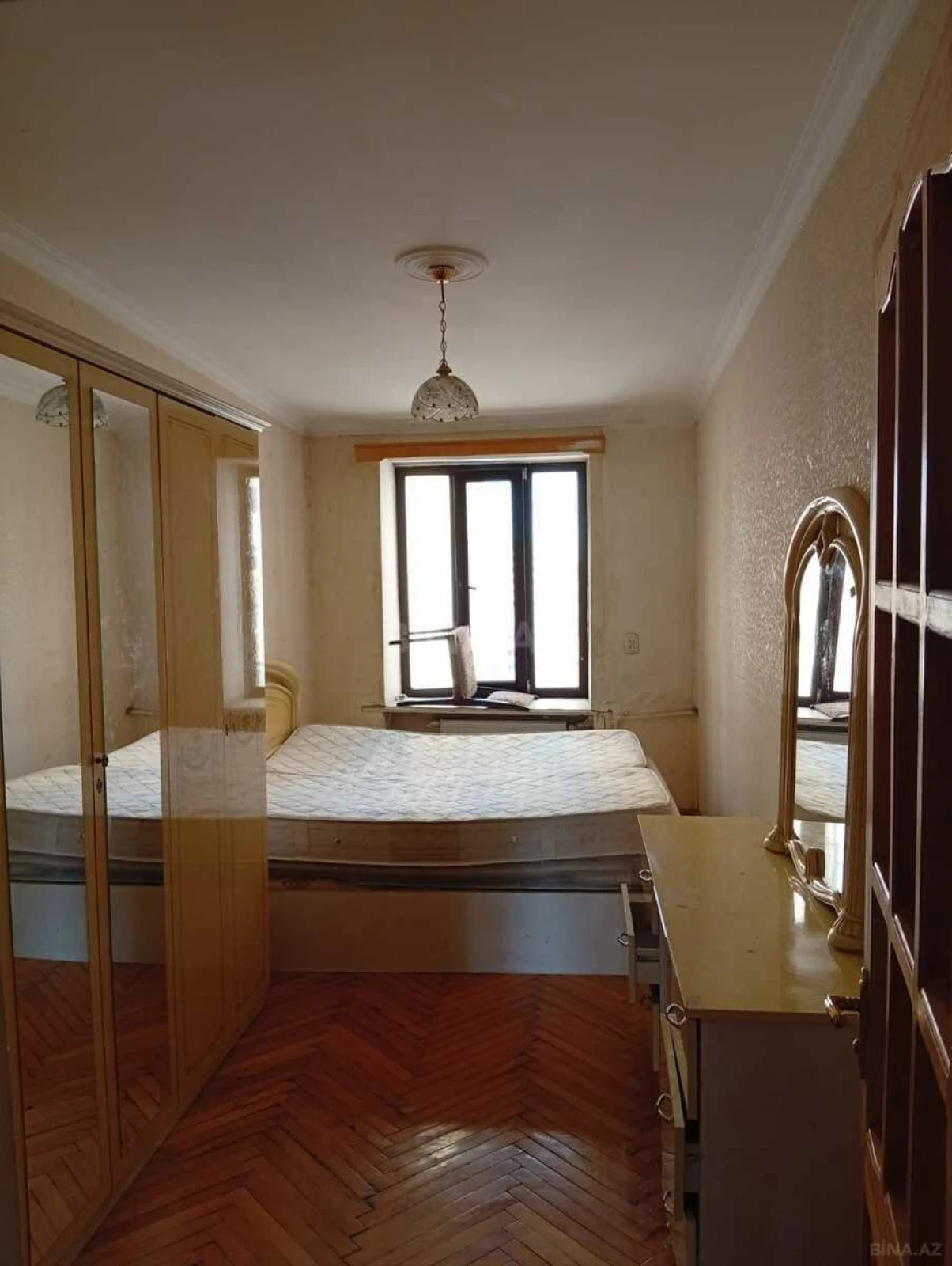 Kirayə verilir 3 otaqlı mənzil 80 m²