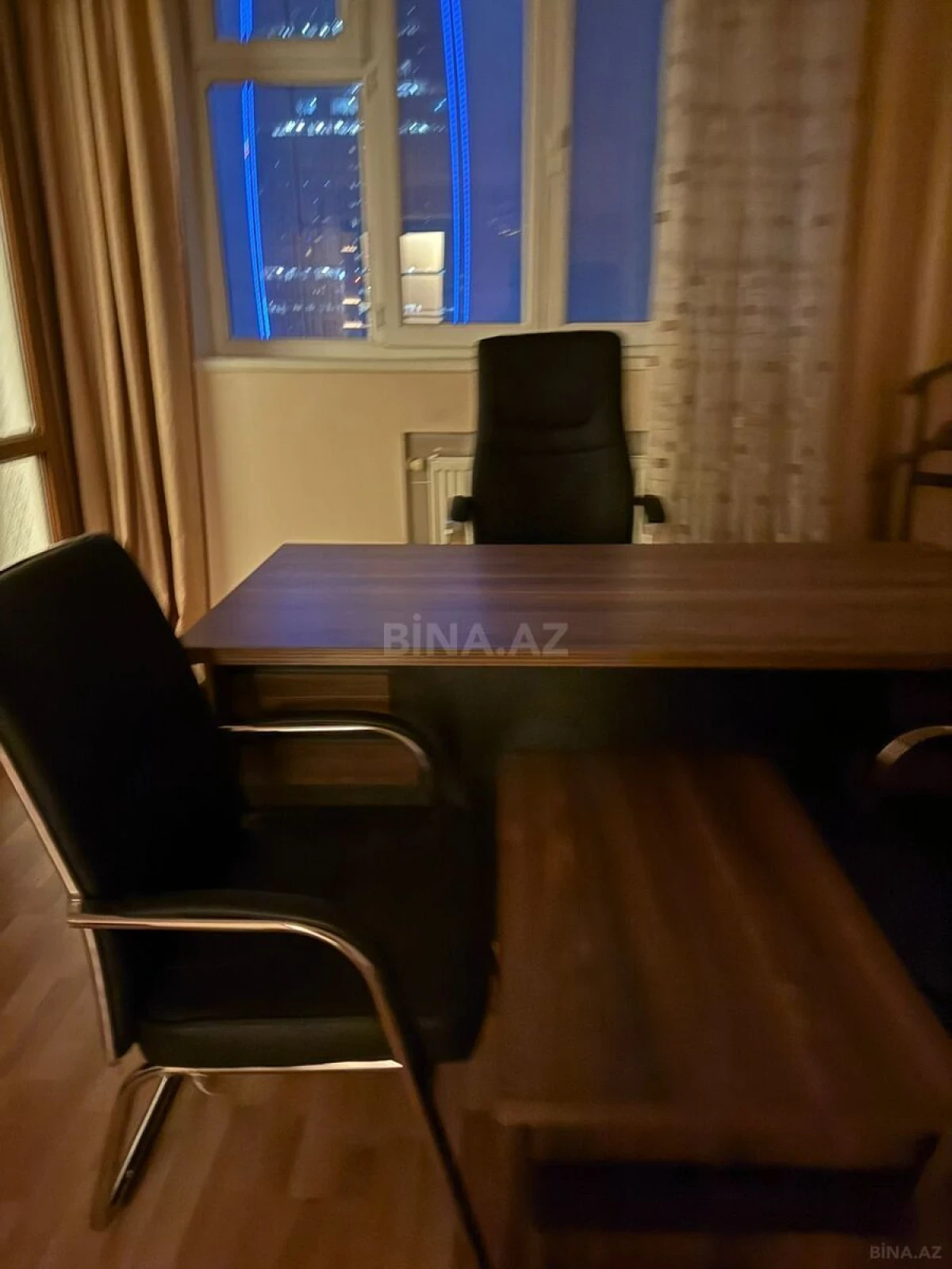 Kirayə verilir 3 otaqlı ofis 80 m²