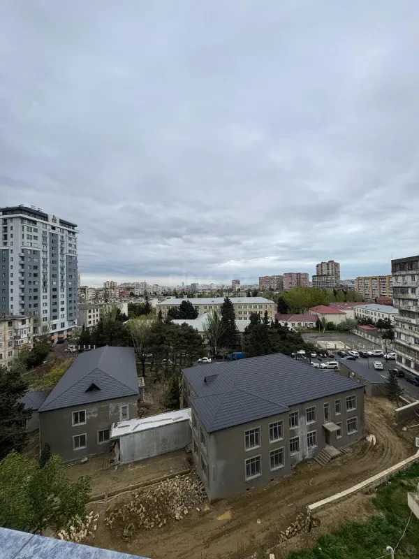 Kirayə verilir 2 otaqlı mənzil 70 m²