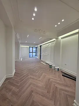 Satılır 4 otaqlı mənzil 165 m²