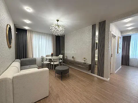 Satılır 2 otaqlı mənzil 45 m²