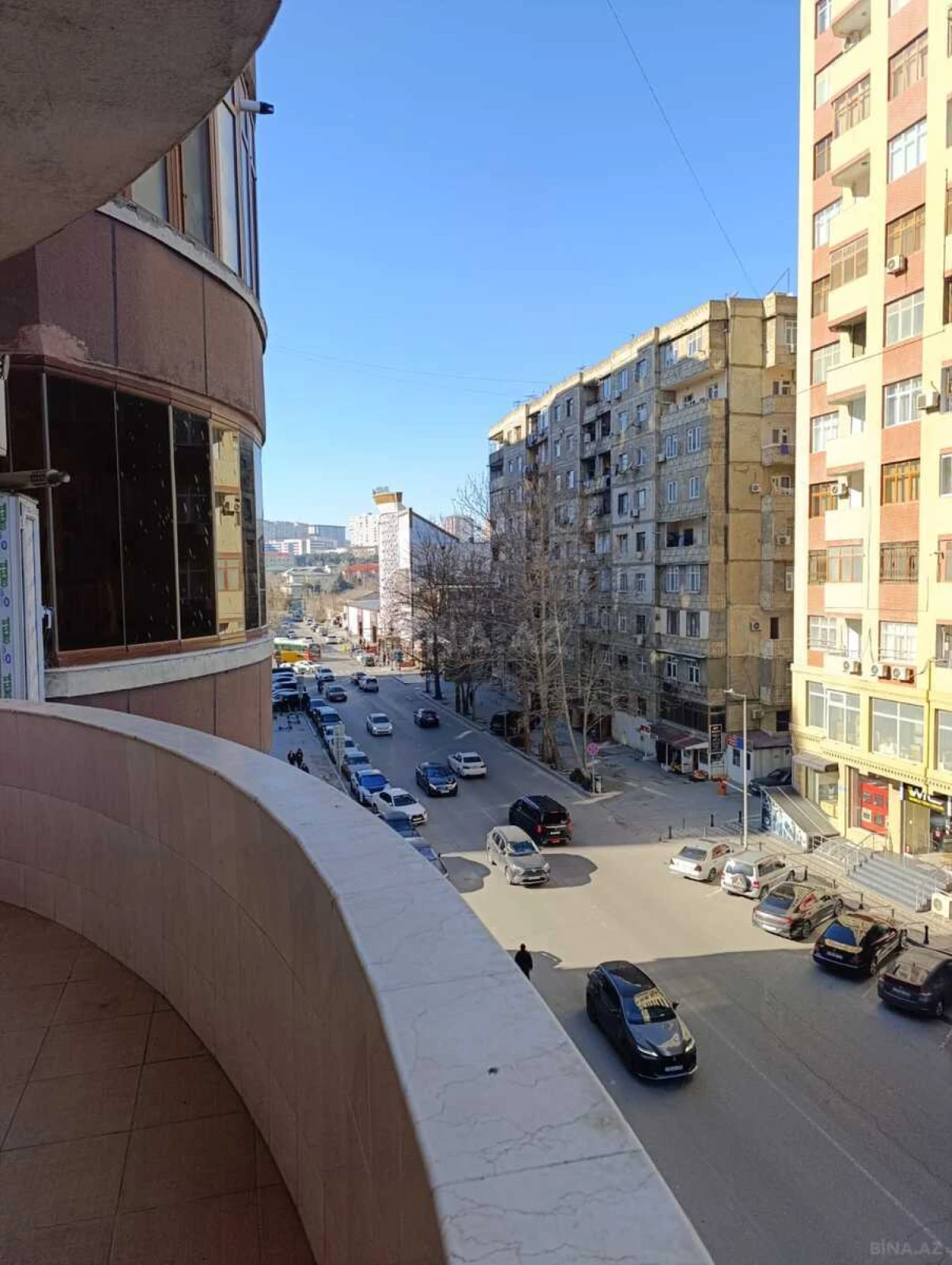 Kirayə verilir 3 otaqlı mənzil 93 m²