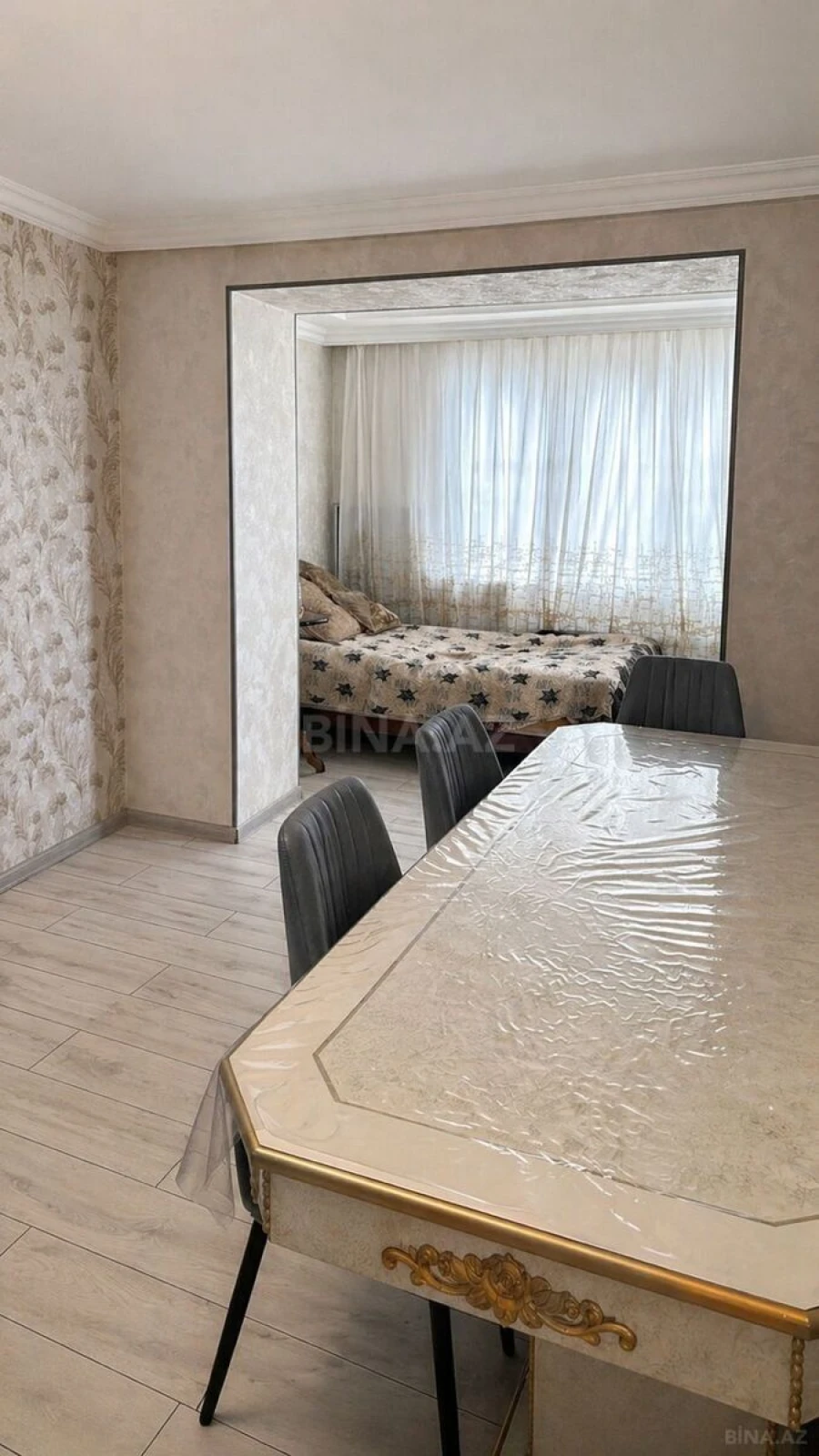 Kirayə verilir 2 otaqlı mənzil 47 m²