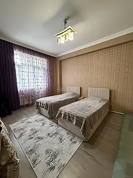 Satılır 3 otaqlı mənzil 95 m²