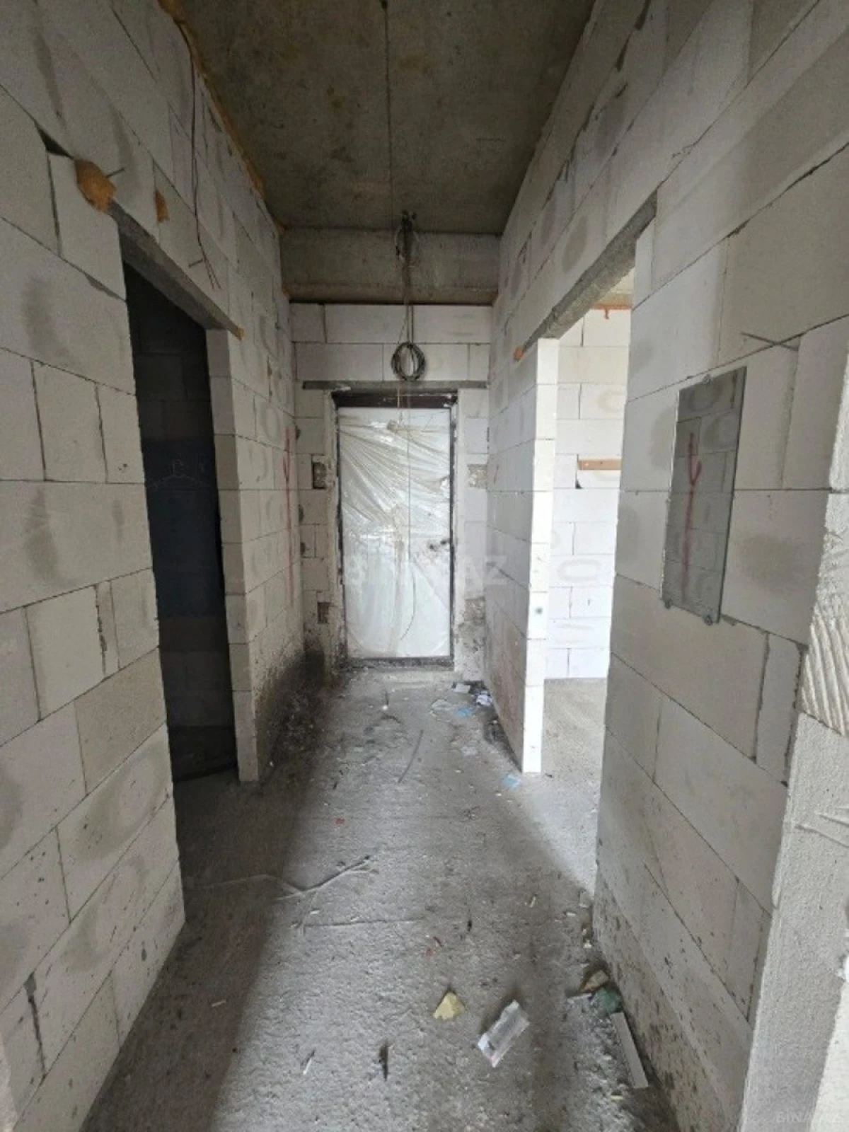 Satılır 2 otaqlı mənzil 51 m²