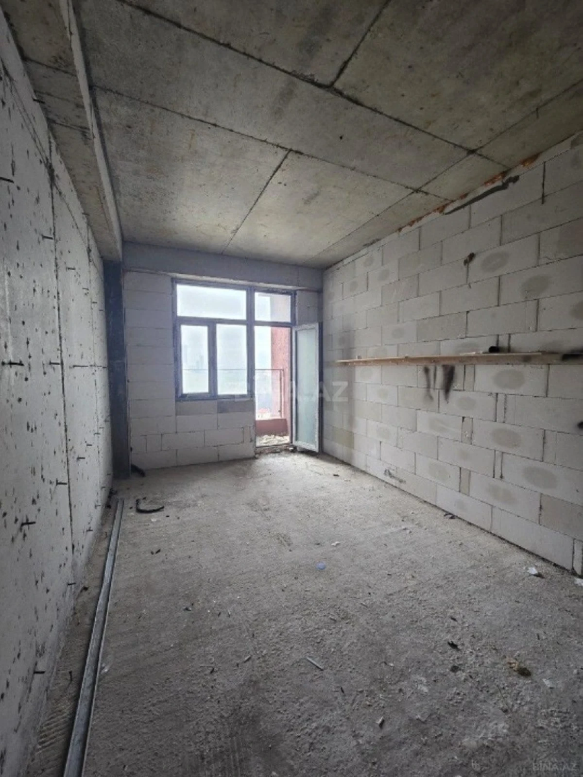Satılır 2 otaqlı mənzil 51 m²