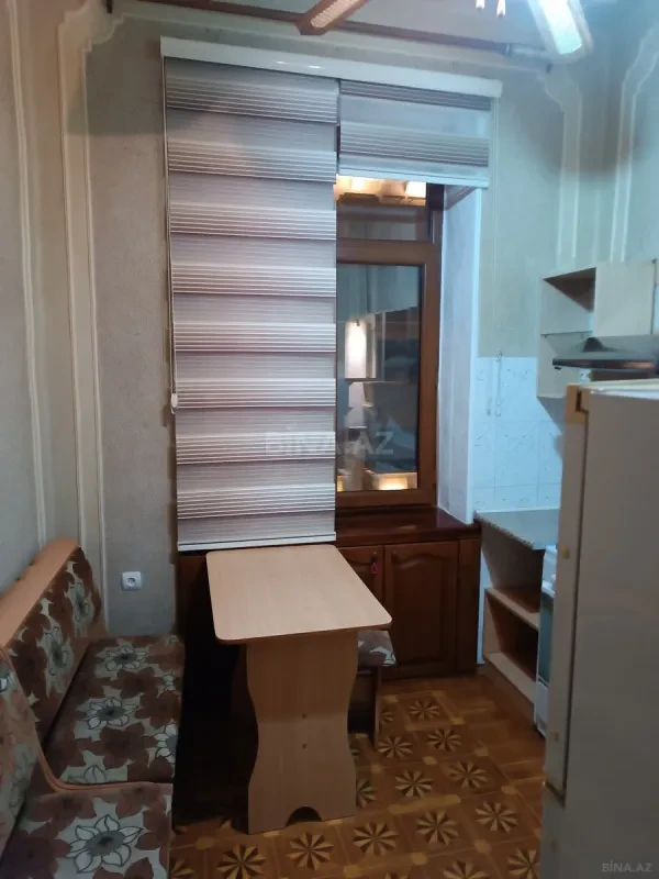 Kirayə verilir 2 otaqlı mənzil 80 m²