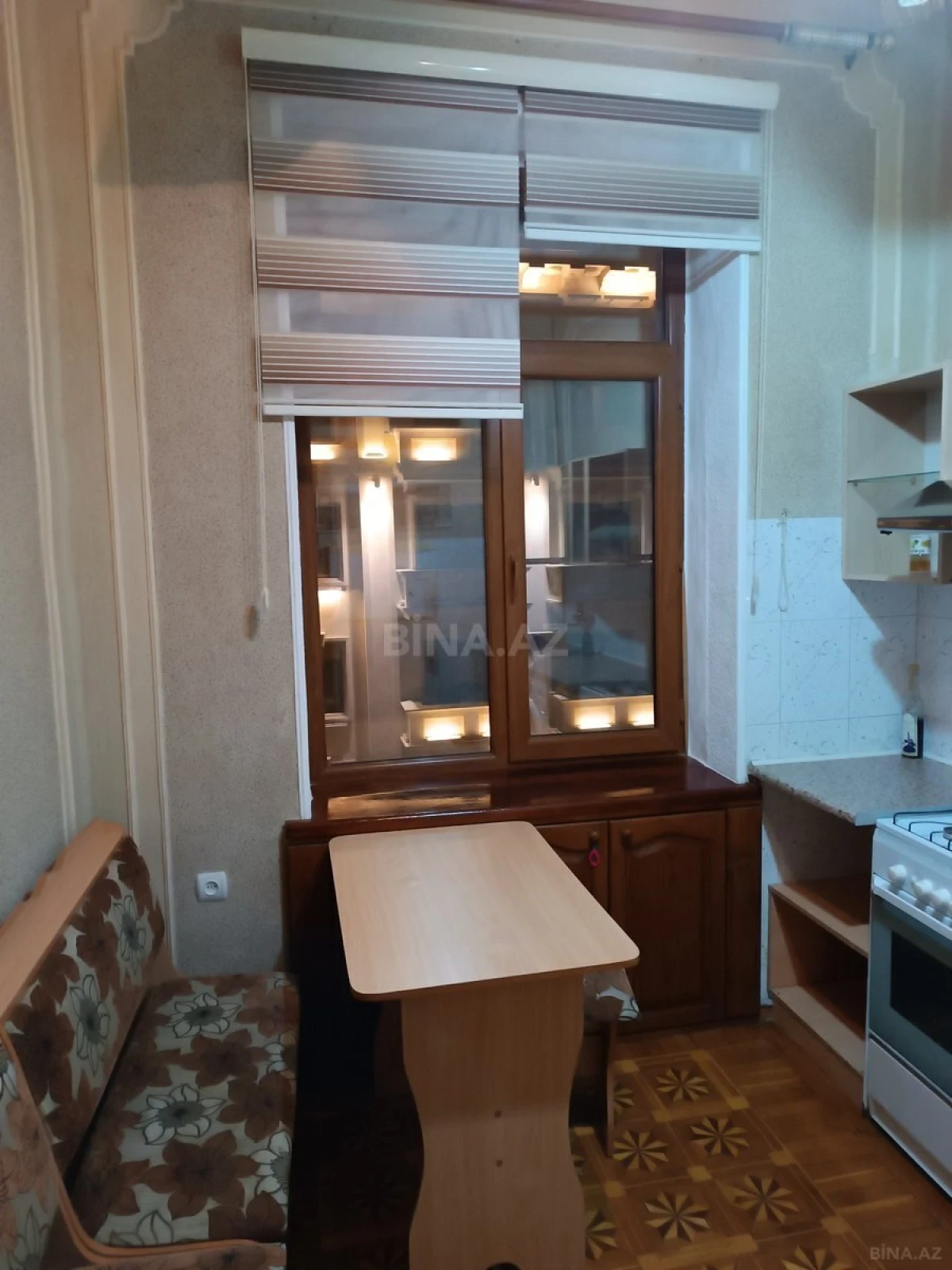 Kirayə verilir 2 otaqlı mənzil 80 m²