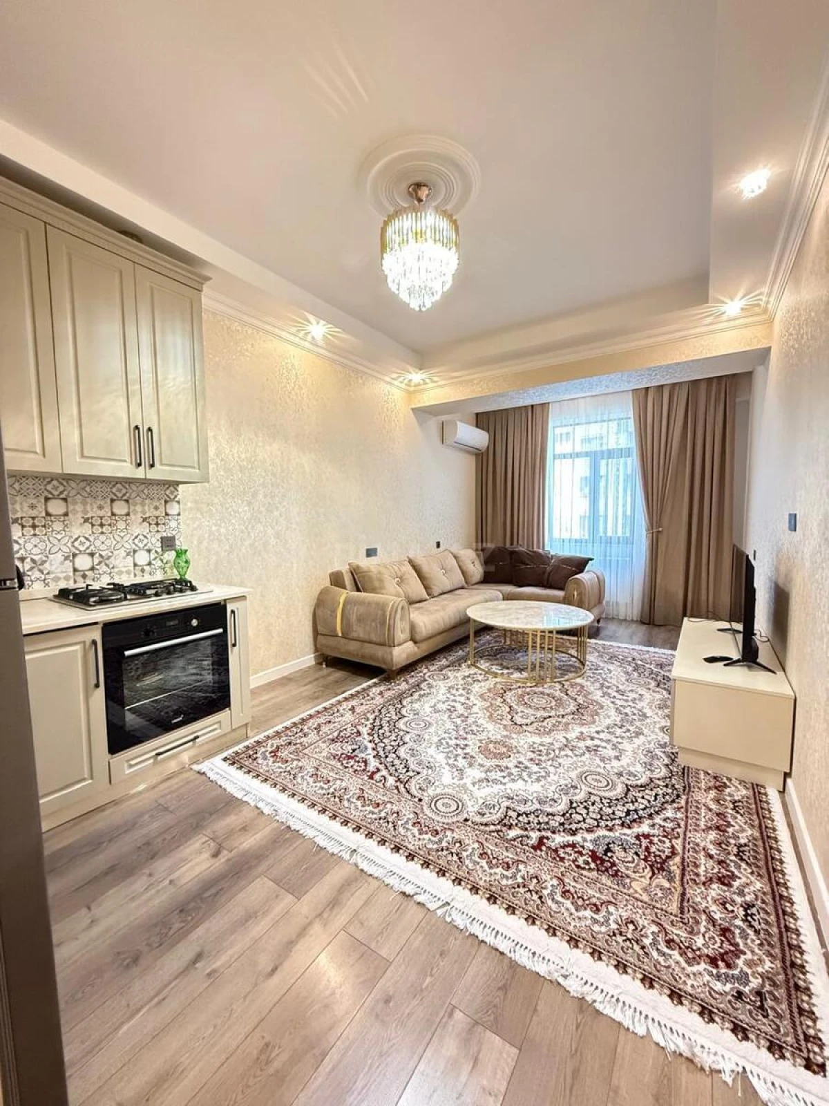 Satılır 2 otaqlı mənzil 62 m²