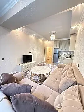 Satılır 2 otaqlı mənzil 62 m²