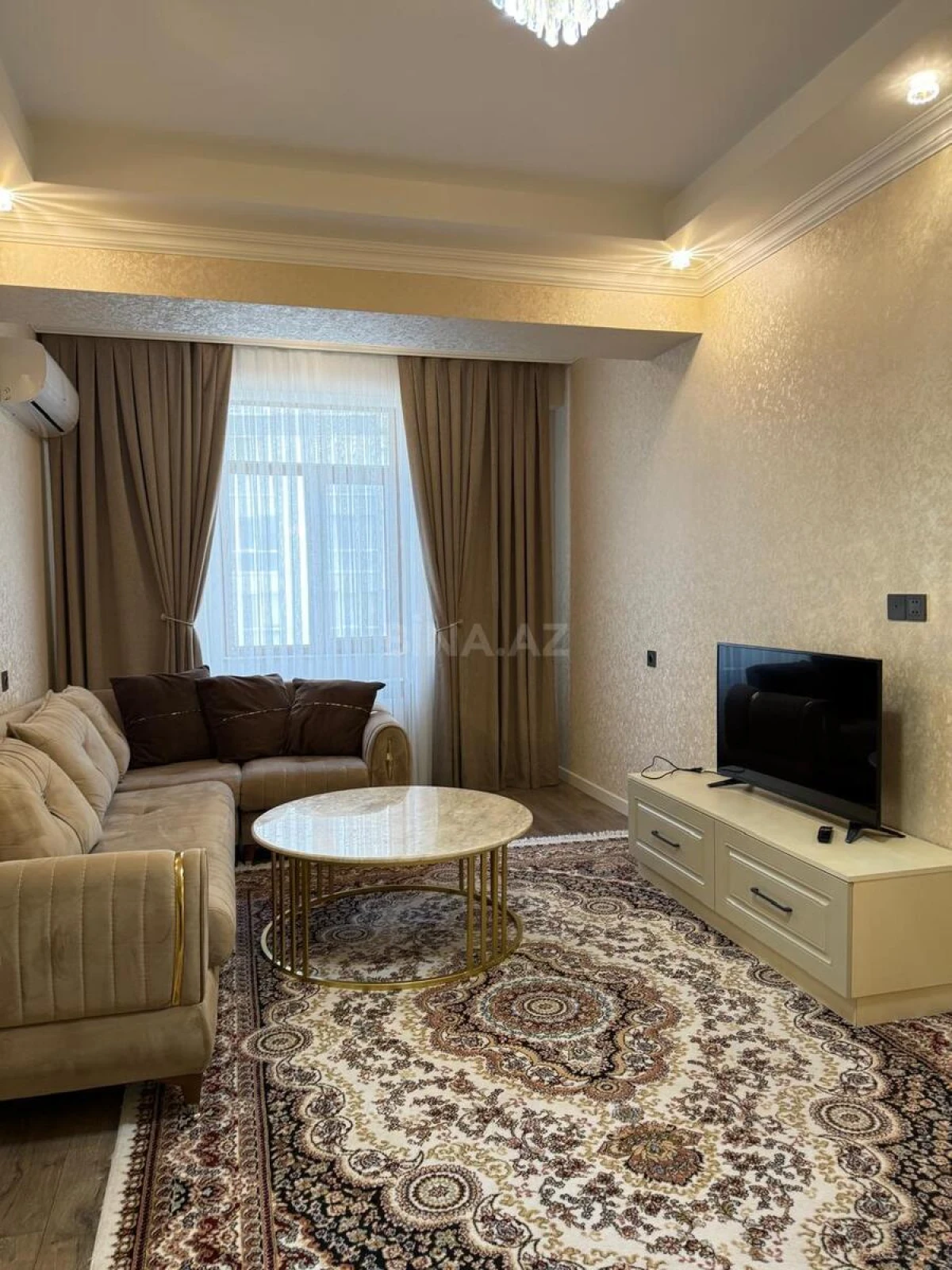 Satılır 2 otaqlı mənzil 62 m²