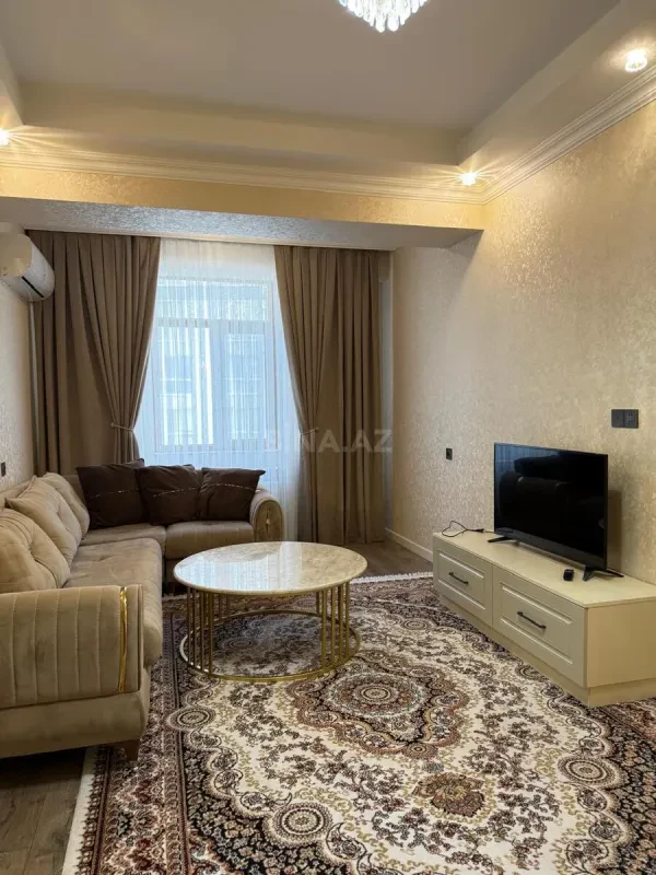 Satılır 2 otaqlı mənzil 62 m²