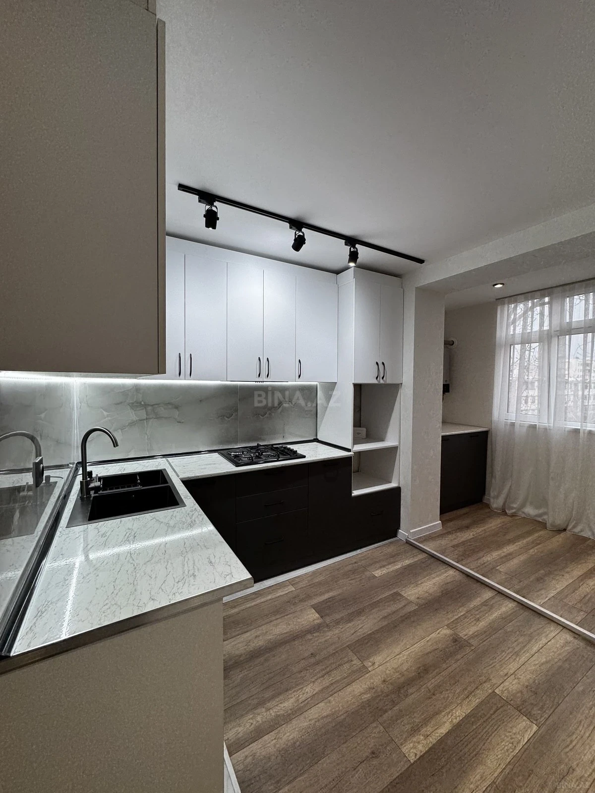 Satılır 3 otaqlı mənzil 85 m²