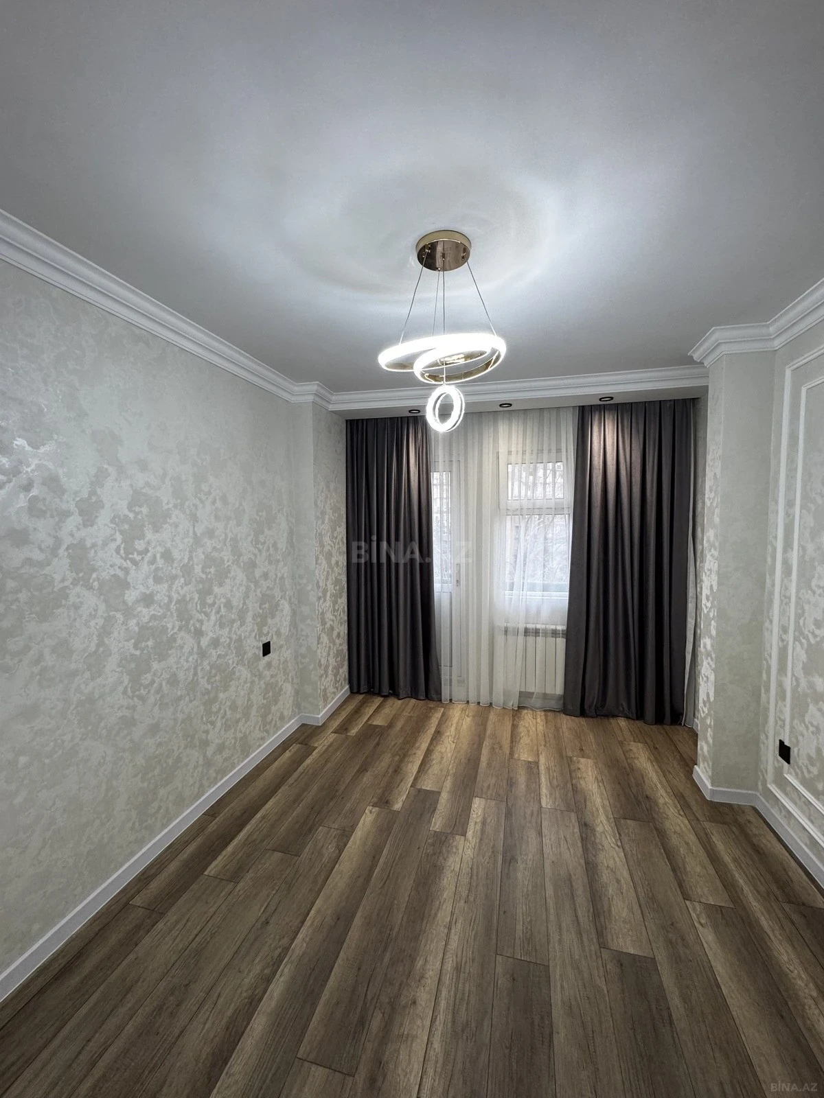 Satılır 3 otaqlı mənzil 85 m²