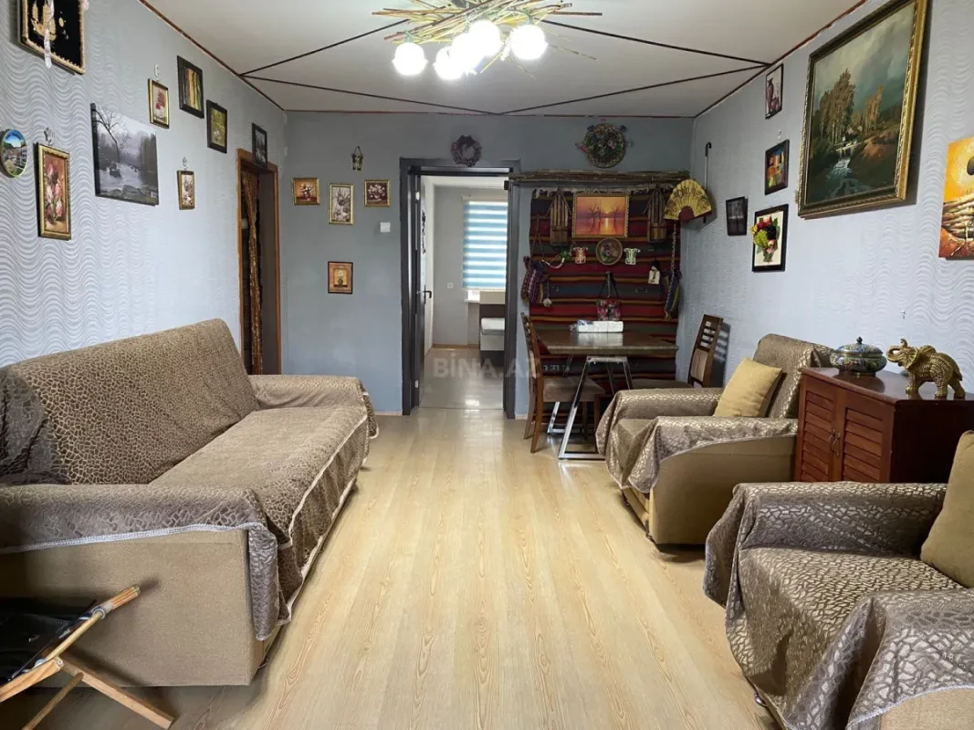Satılır 3 otaqlı mənzil 70 m²
