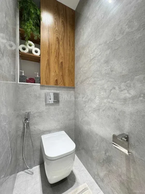 Kirayə verilir 2 otaqlı mənzil 80 m²