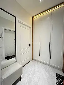 Kirayə verilir 2 otaqlı mənzil 80 m²