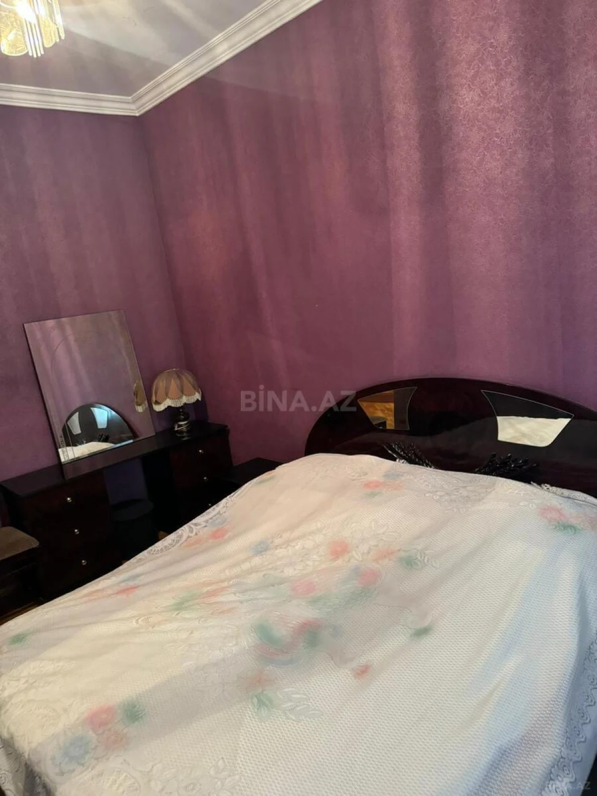 Kirayə verilir 2 otaqlı mənzil 67 m²