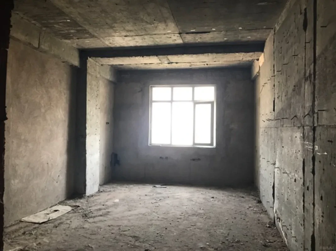 Satılır 3 otaqlı mənzil 119 m²