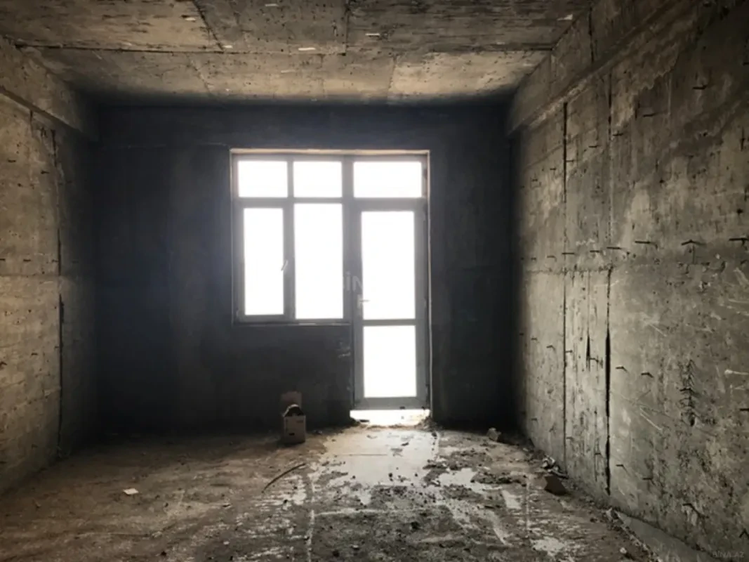 Satılır 3 otaqlı mənzil 119 m²