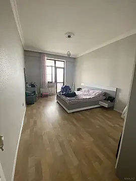 Kirayə verilir 2 otaqlı mənzil 90 m²