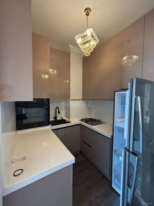 Kirayə verilir 2 otaqlı mənzil 50 m²