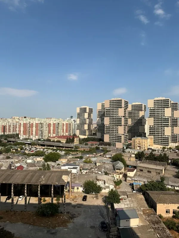 Kirayə verilir 2 otaqlı mənzil 50 m²