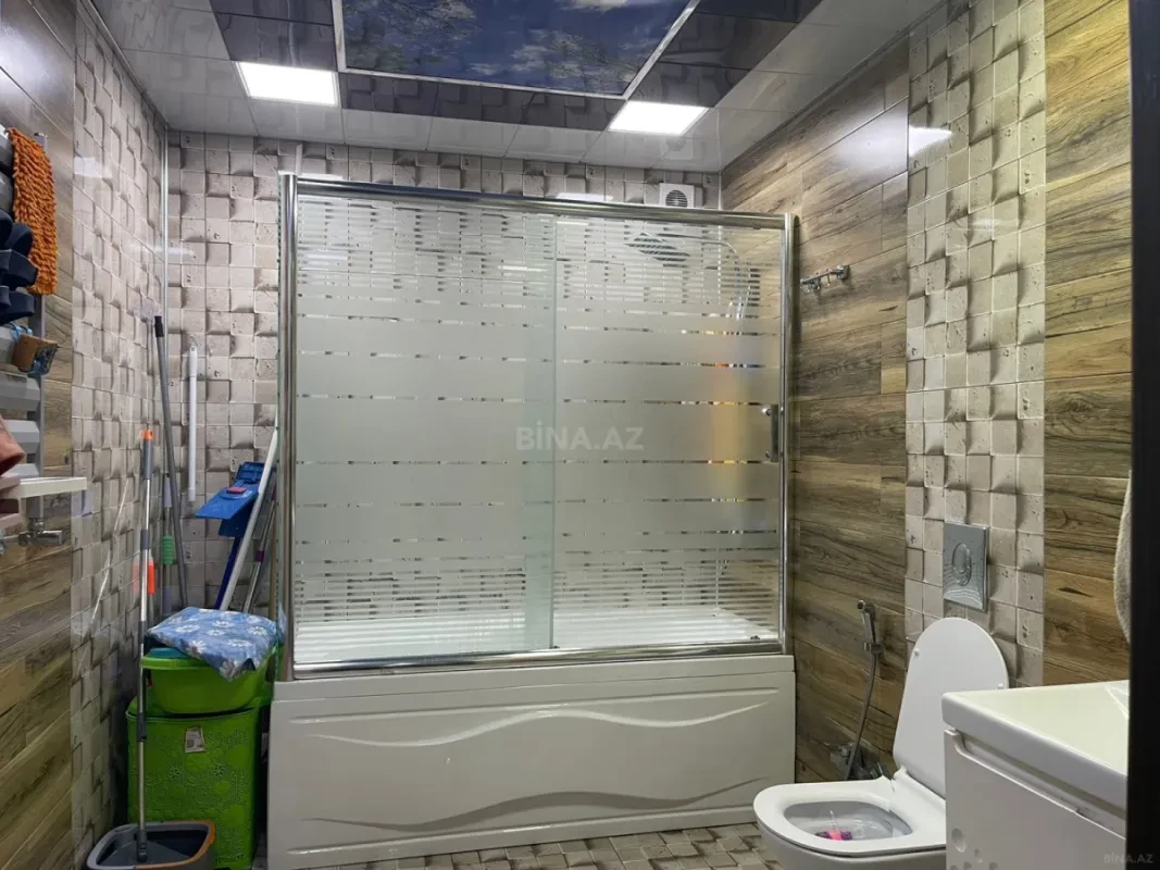 Satılır 2 otaqlı mənzil 81 m²