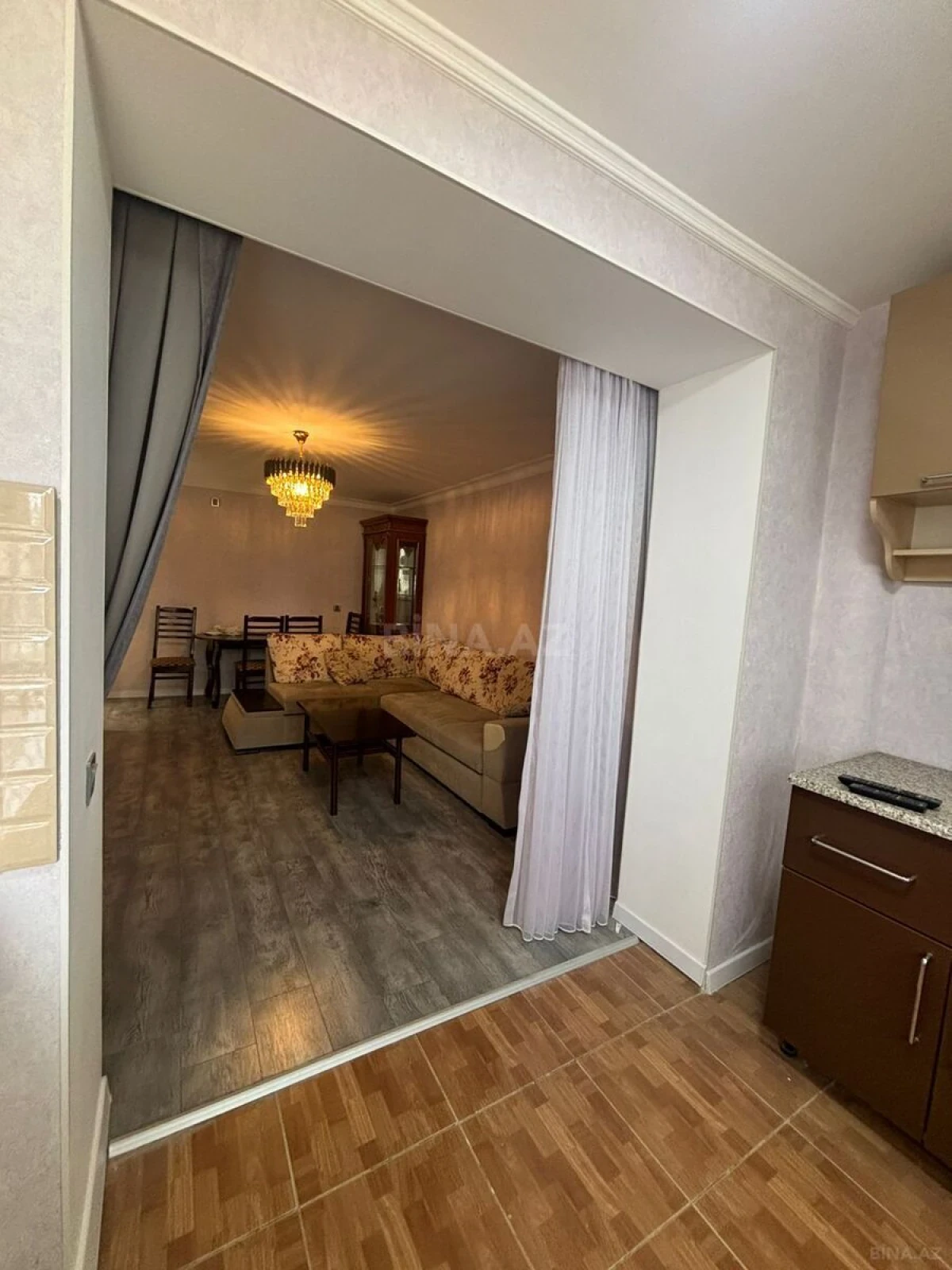 Satılır 2 otaqlı mənzil 42 m²