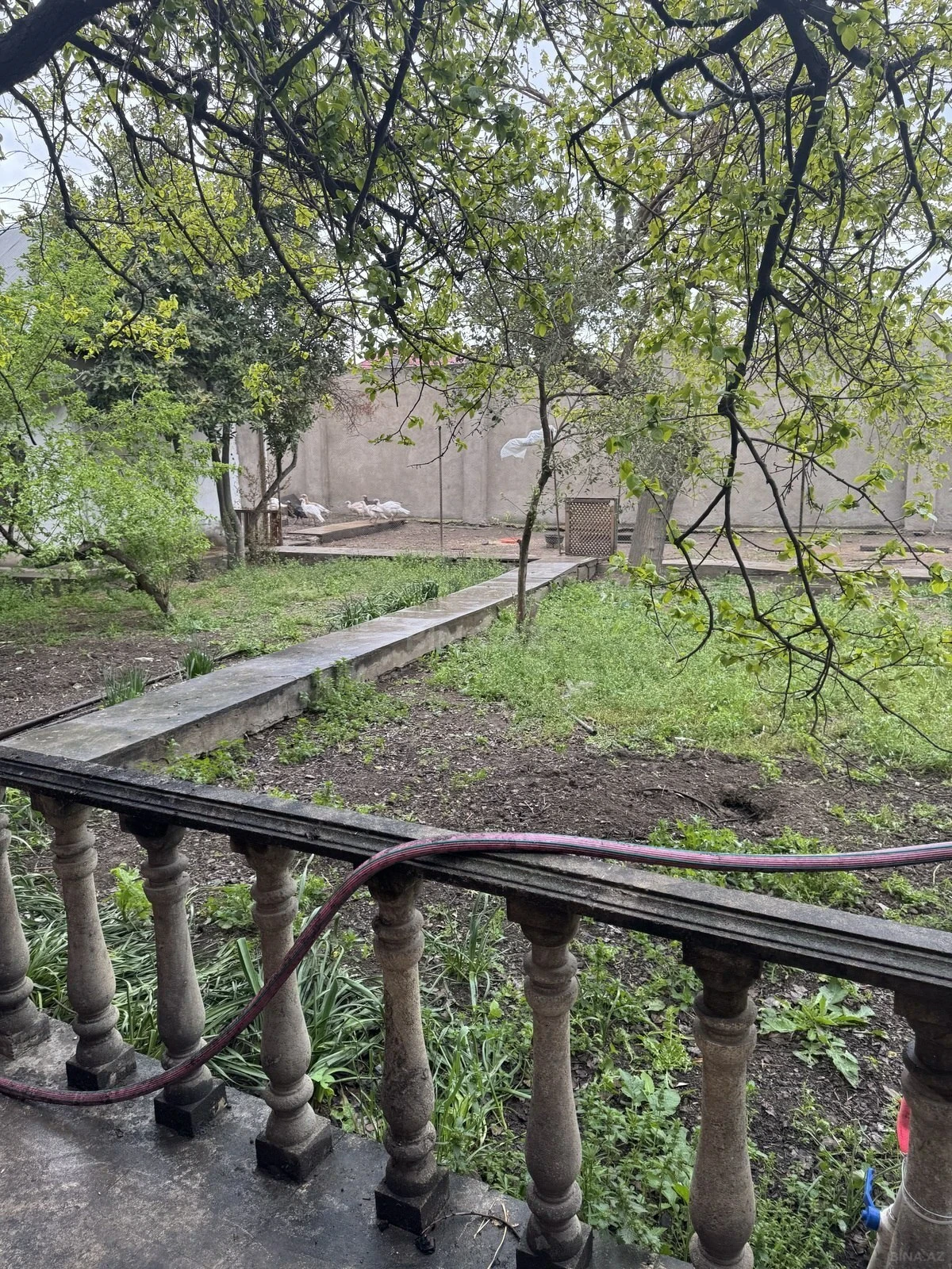 Satılır 11 otaqlı həyət evi 630 m²
