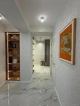 Kirayə verilir 2 otaqlı mənzil 70 m²