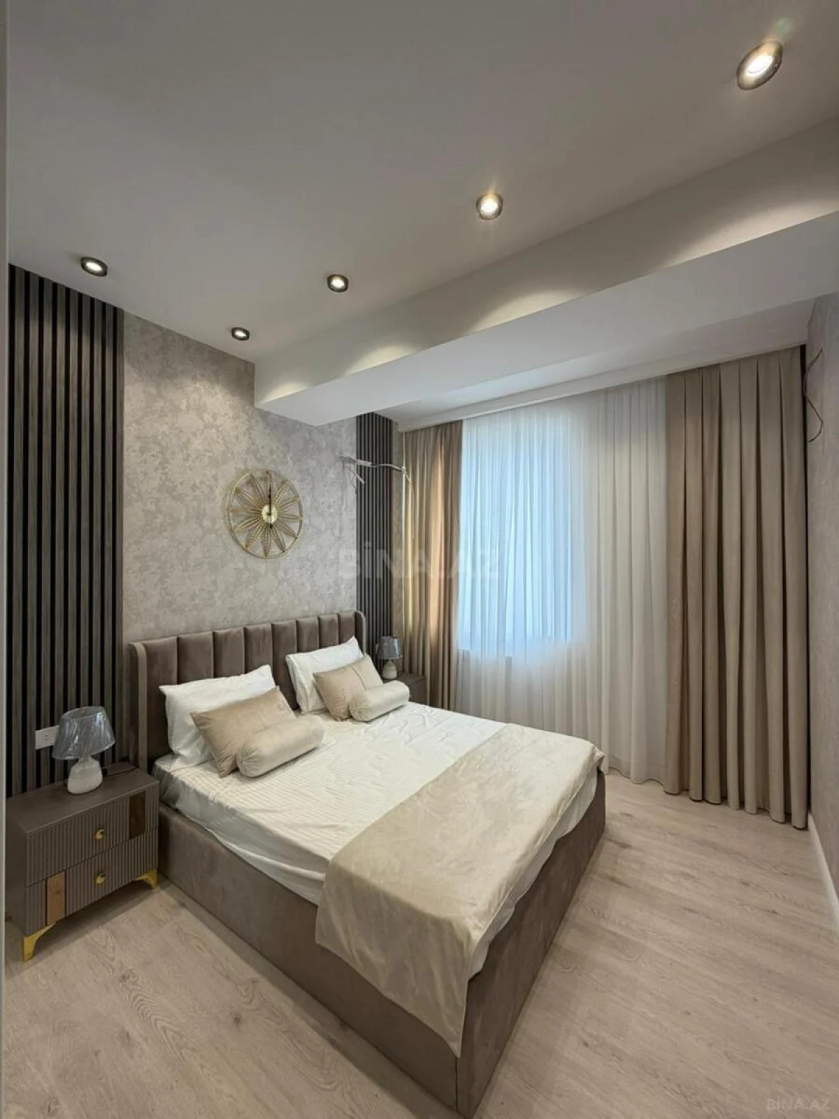 Kirayə verilir 2 otaqlı mənzil 70 m²