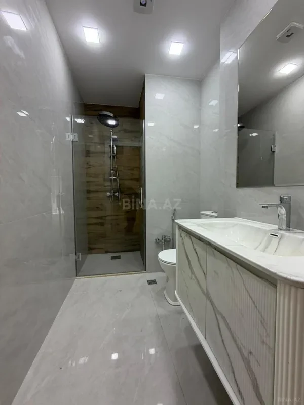 Kirayə verilir 2 otaqlı mənzil 70 m²